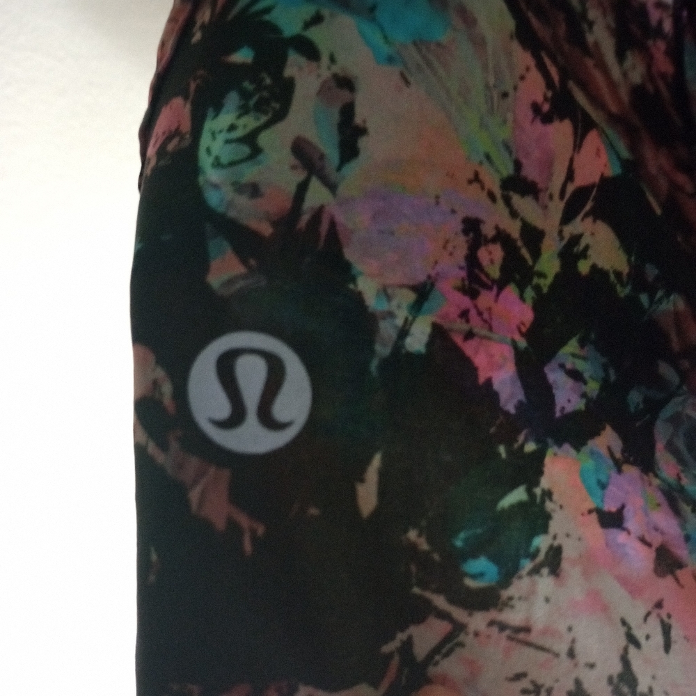 Lululemon Tracker Short 4”
